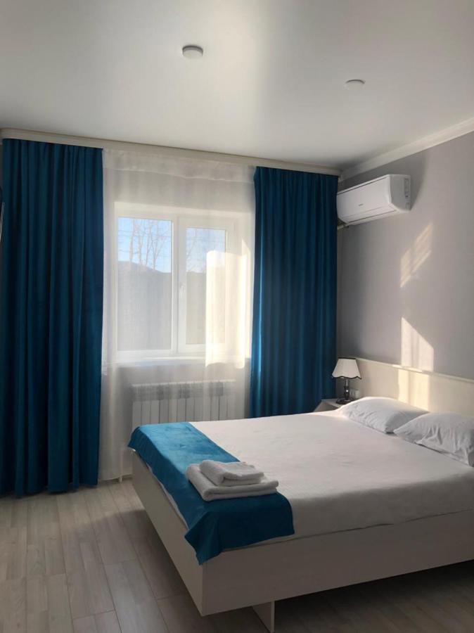 Hanym Hotel Atyraū Esterno foto